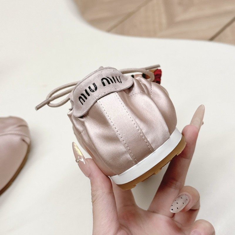 MiuMiu Sneaker