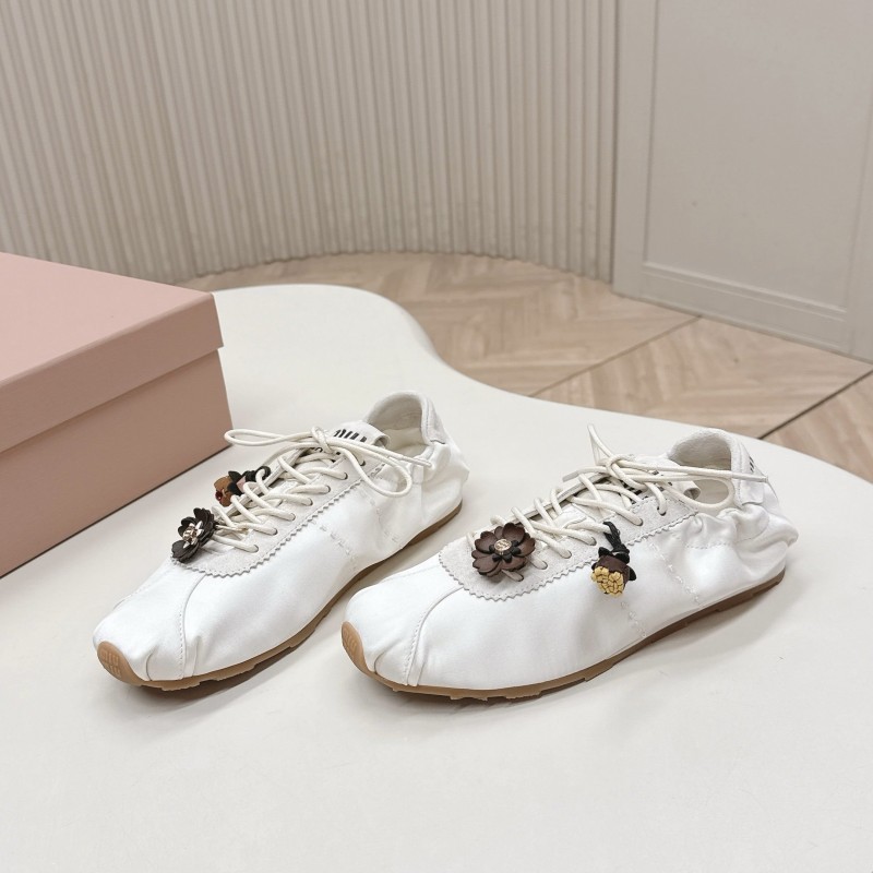 MiuMiu Sneaker
