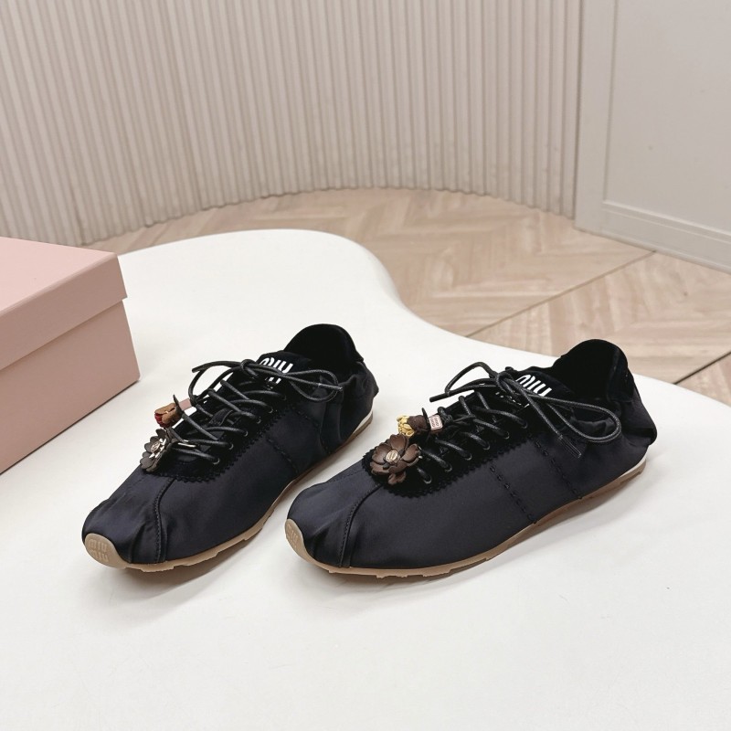 MiuMiu Sneaker