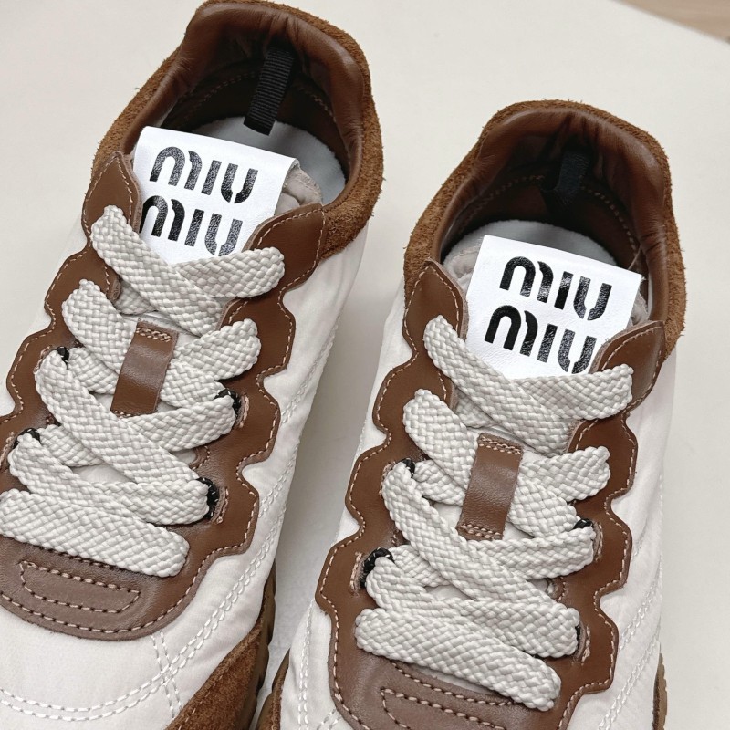 MiuMiu Sneaker