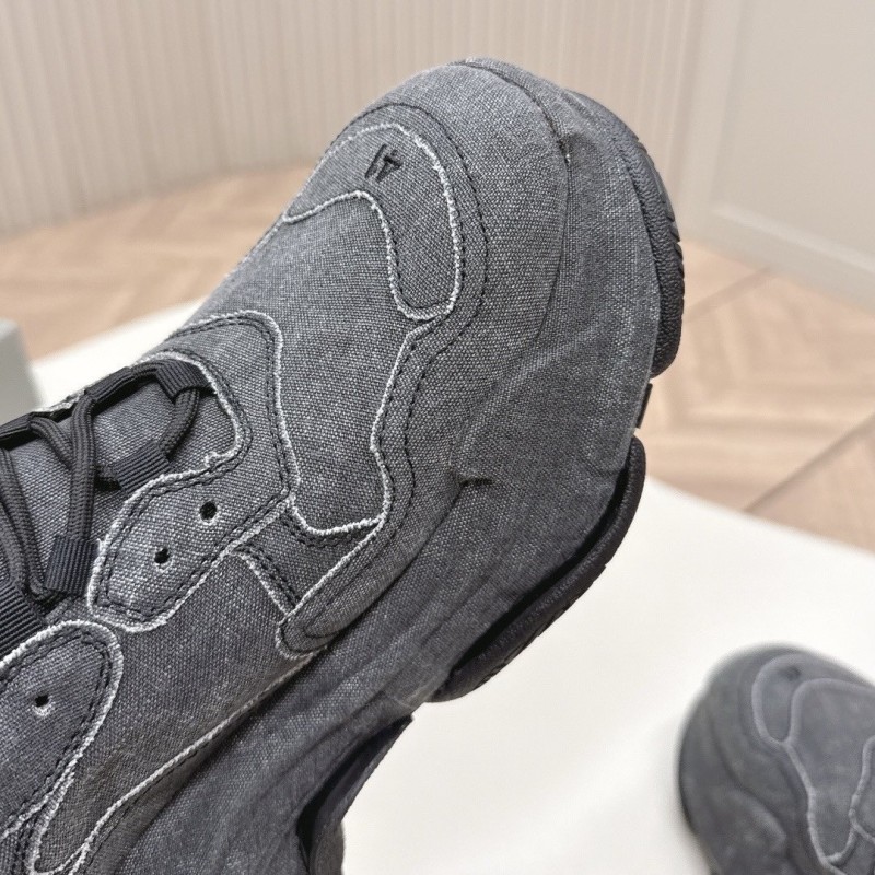 Balenciaga Unisex Sneaker