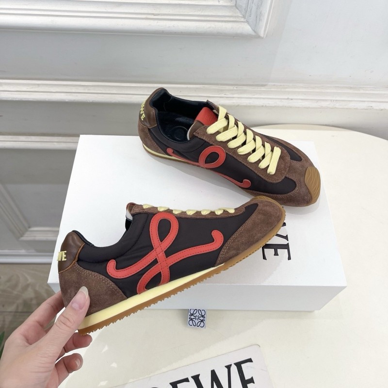 Loewe Unisex Sneakers 
