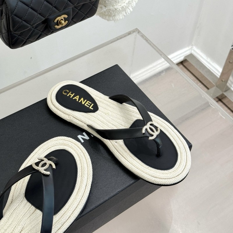 Chanel Slippers 