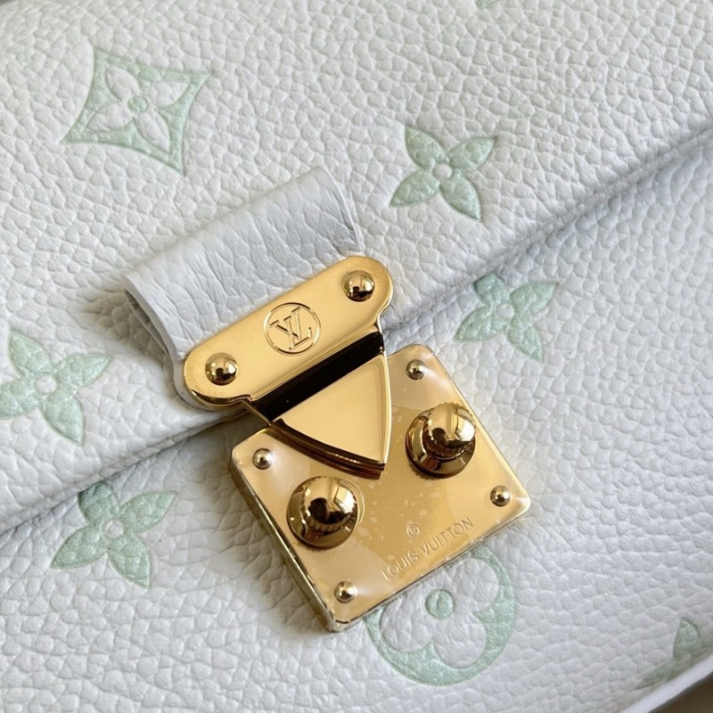 LV Nano Madeleine