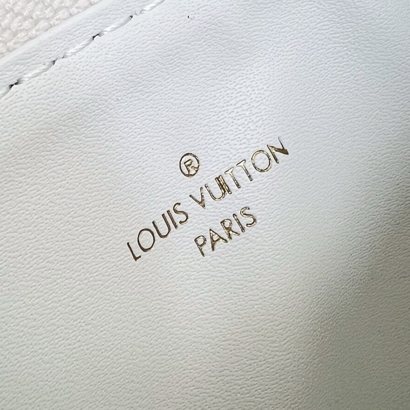 LV Pochette Feliecie