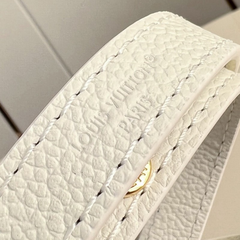 LV Pochette Métis East West