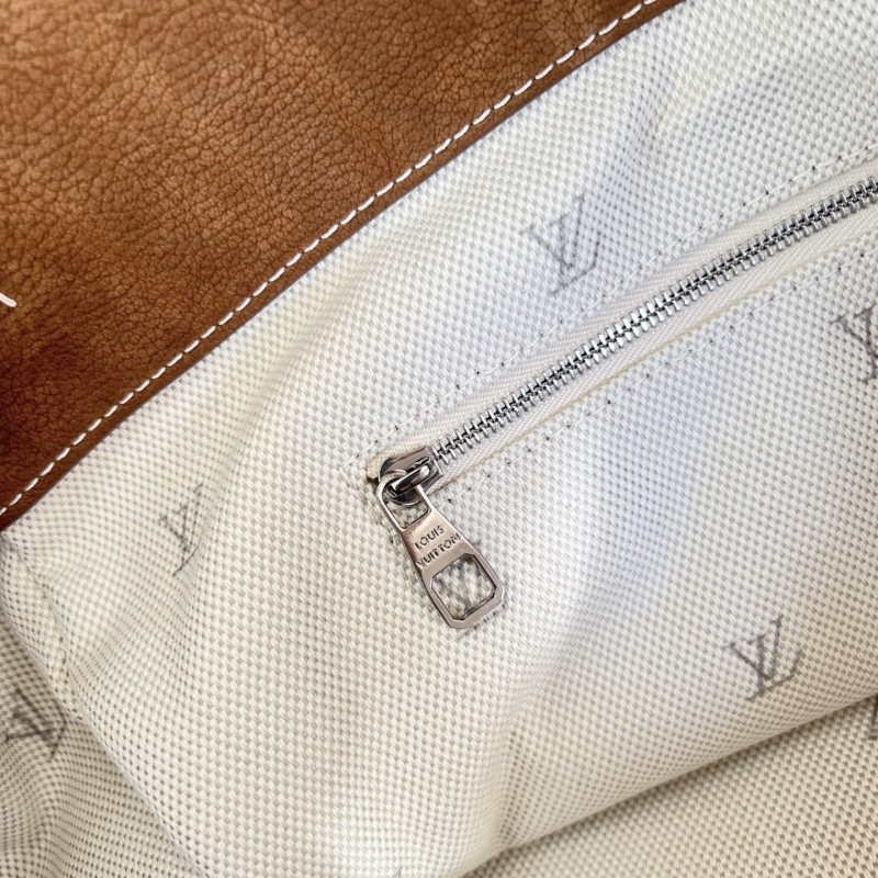 LV  Steamer