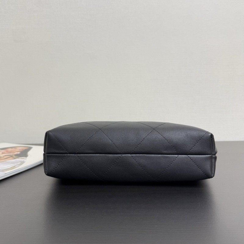 Chanel 25K Hobo腋下包