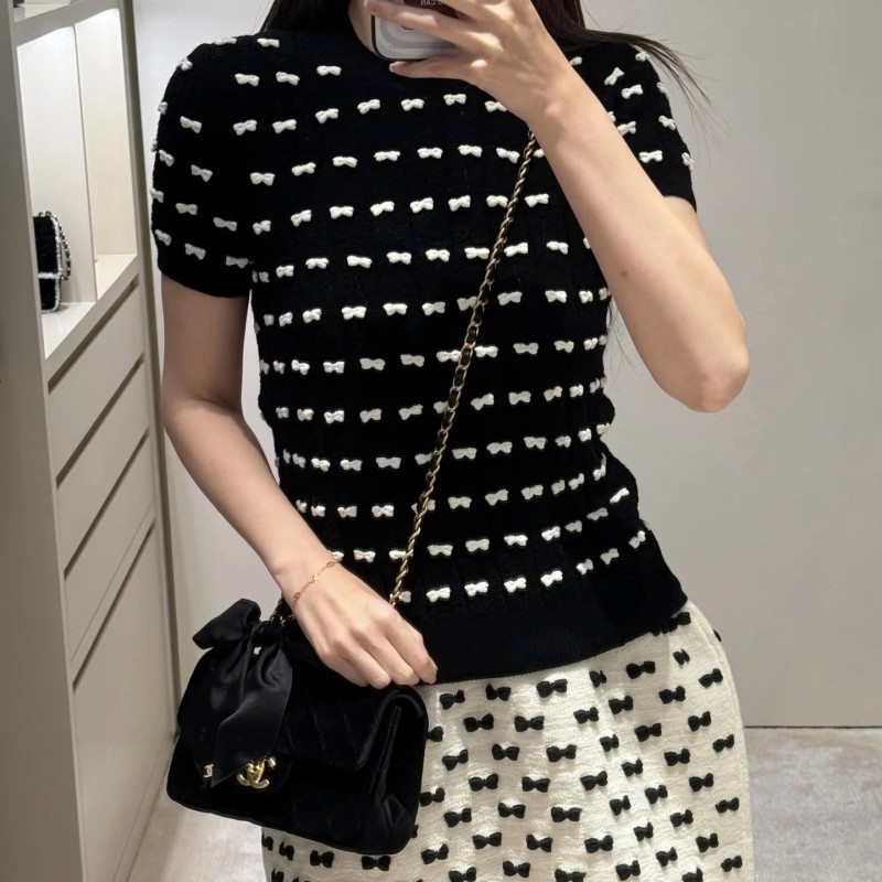 Chanel 25K CF Mini Handle