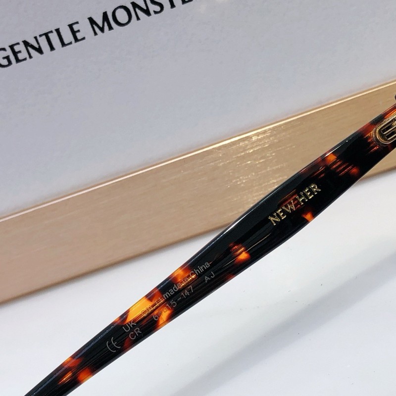 Gentle Monster New Her