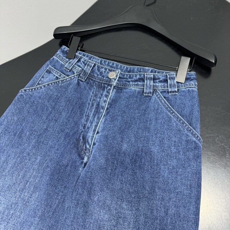 Chanel Jeans