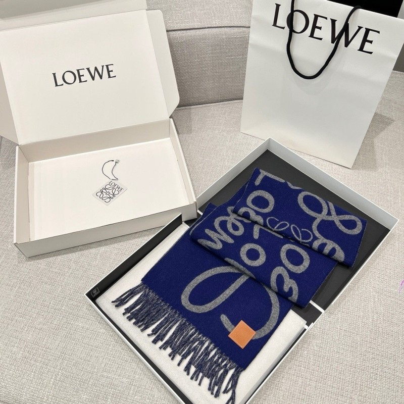 Loewe Shawl