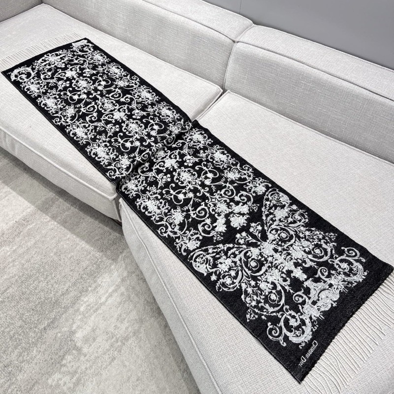 Dior Shawl