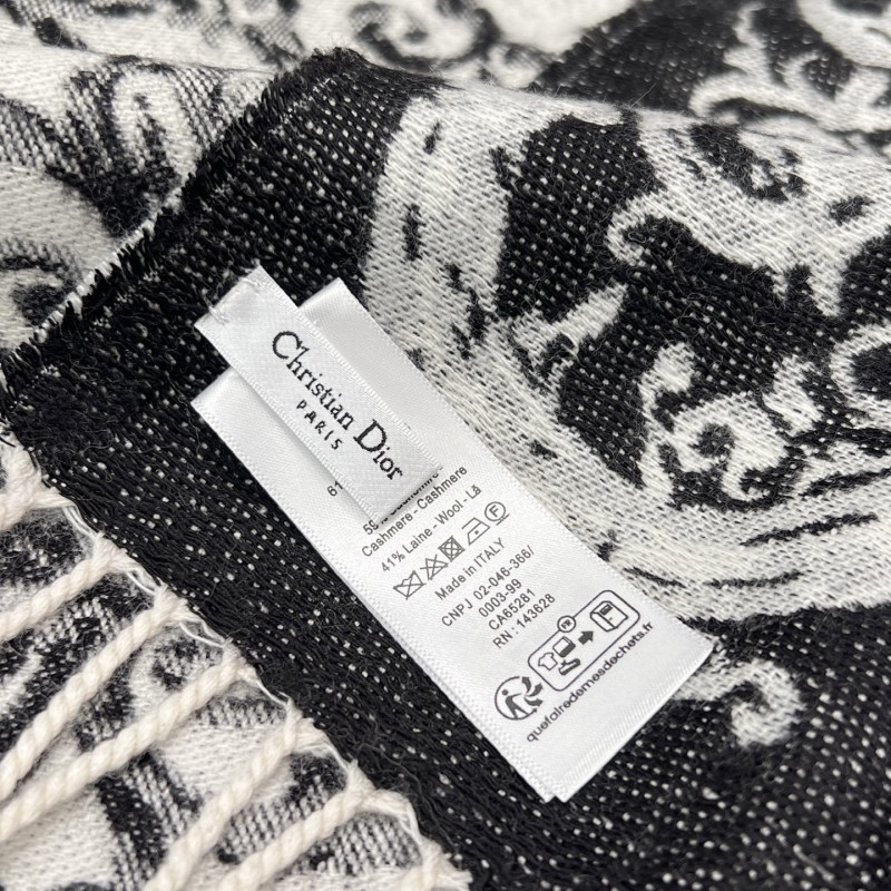 Dior Shawl