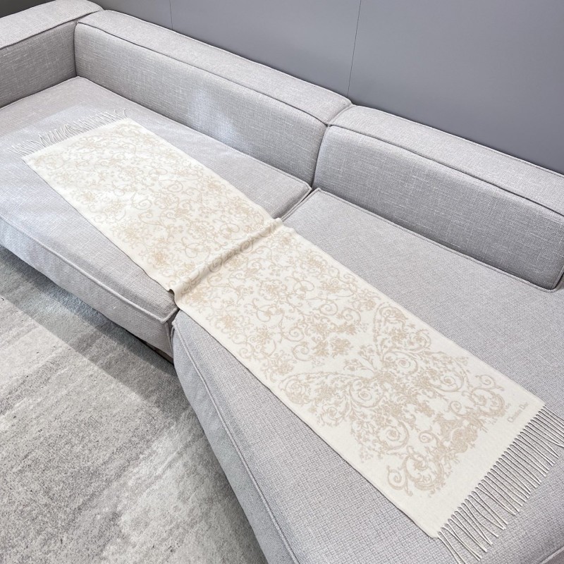 Dior Shawl