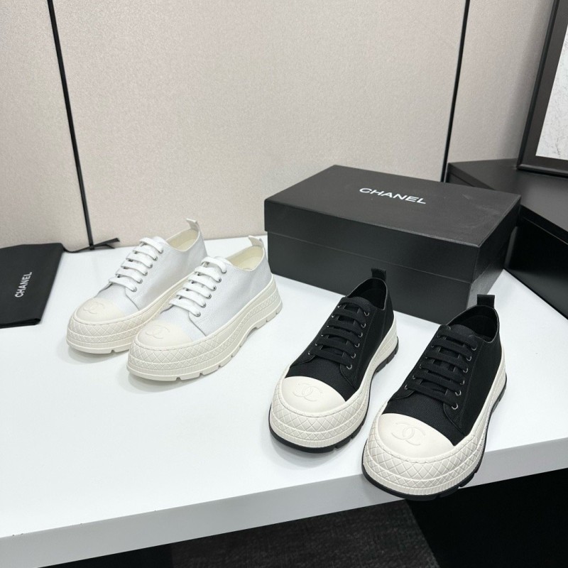 Chanel Sneaker