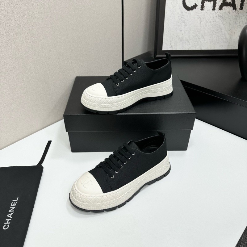 Chanel Sneaker