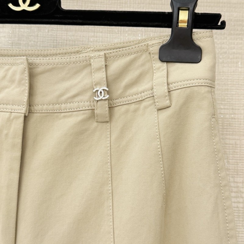 Chanel Trousers 
