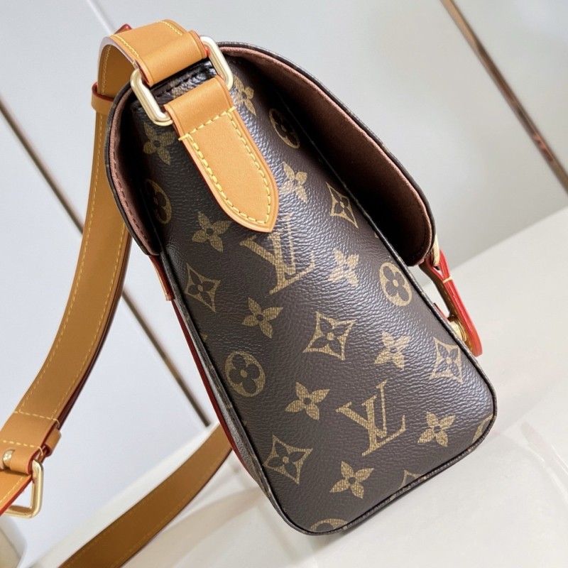 LV Christopher Messenger Bag
