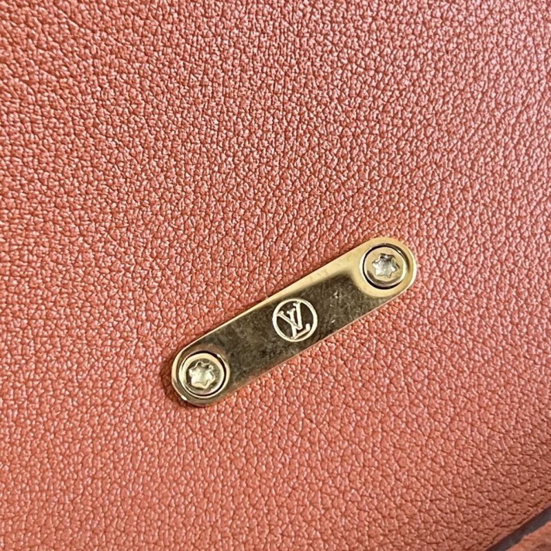 LV Madeleine BB