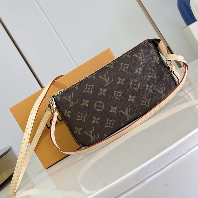 LV Pochette 