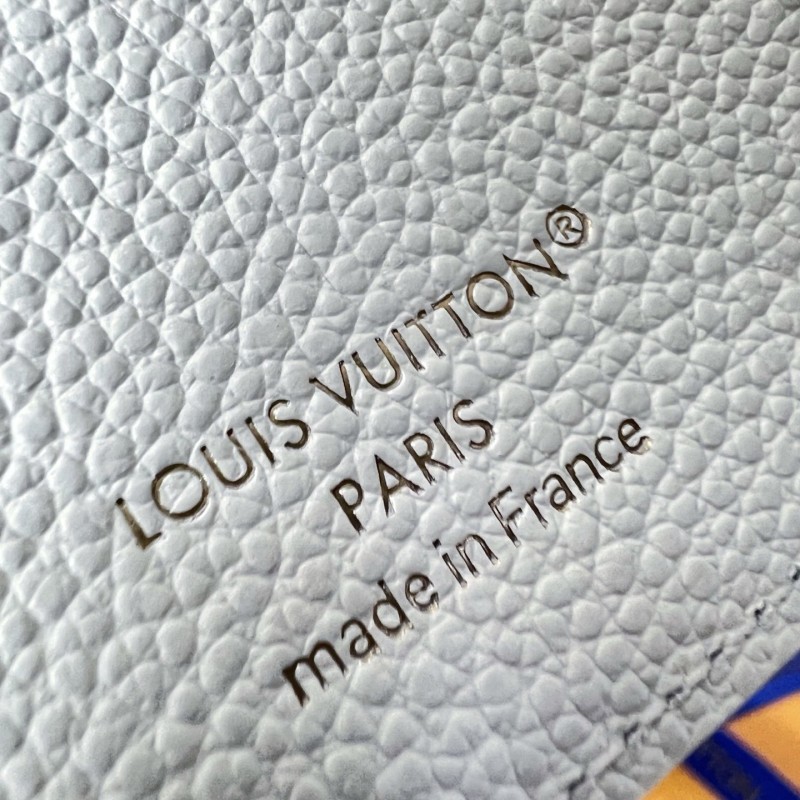 LV Clea Wallet 