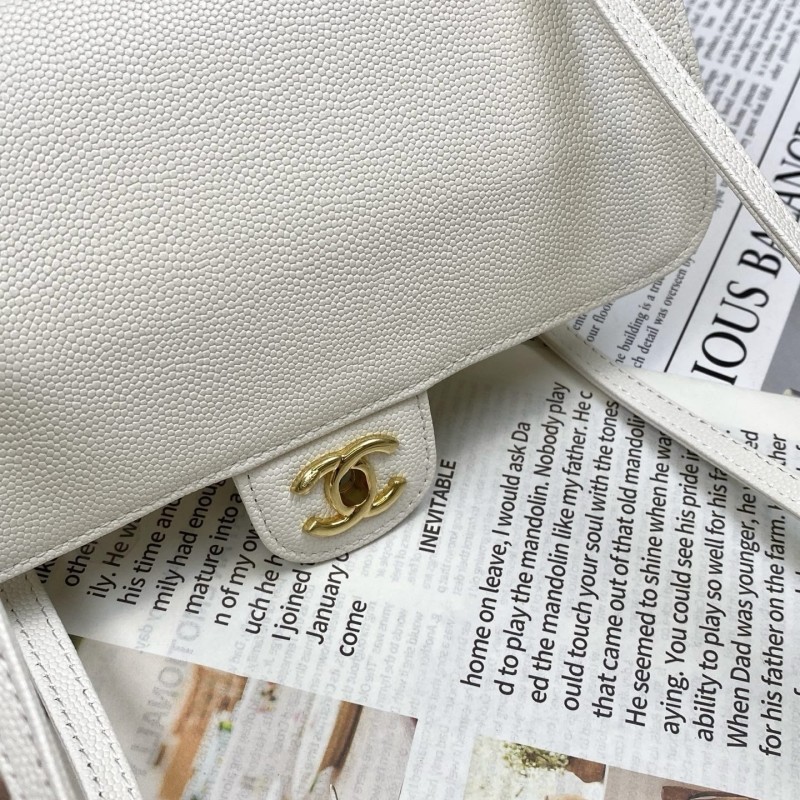 Chanel Preppy Coco 圆筒包