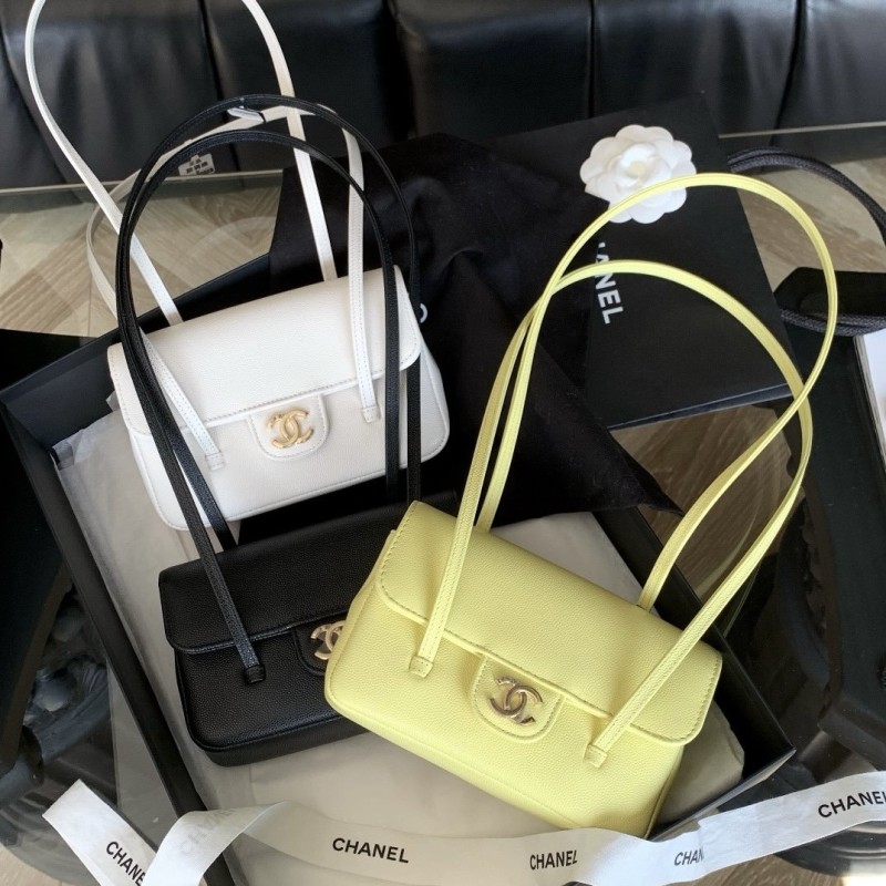 Chanel Preppy Coco 单肩包