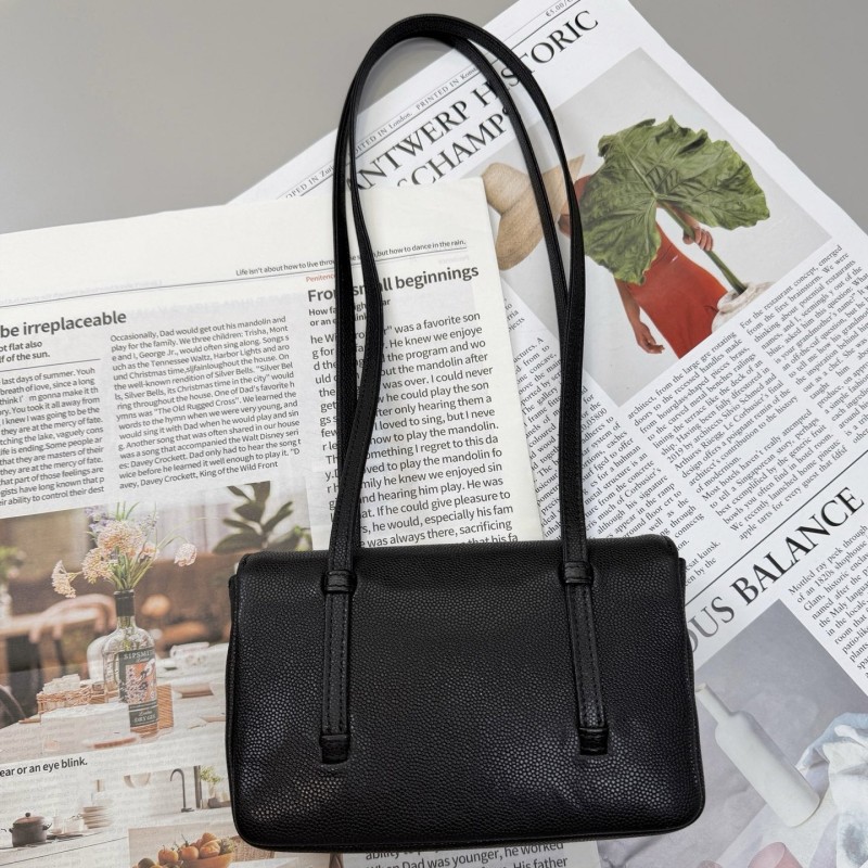 Chanel Preppy Coco 单肩包