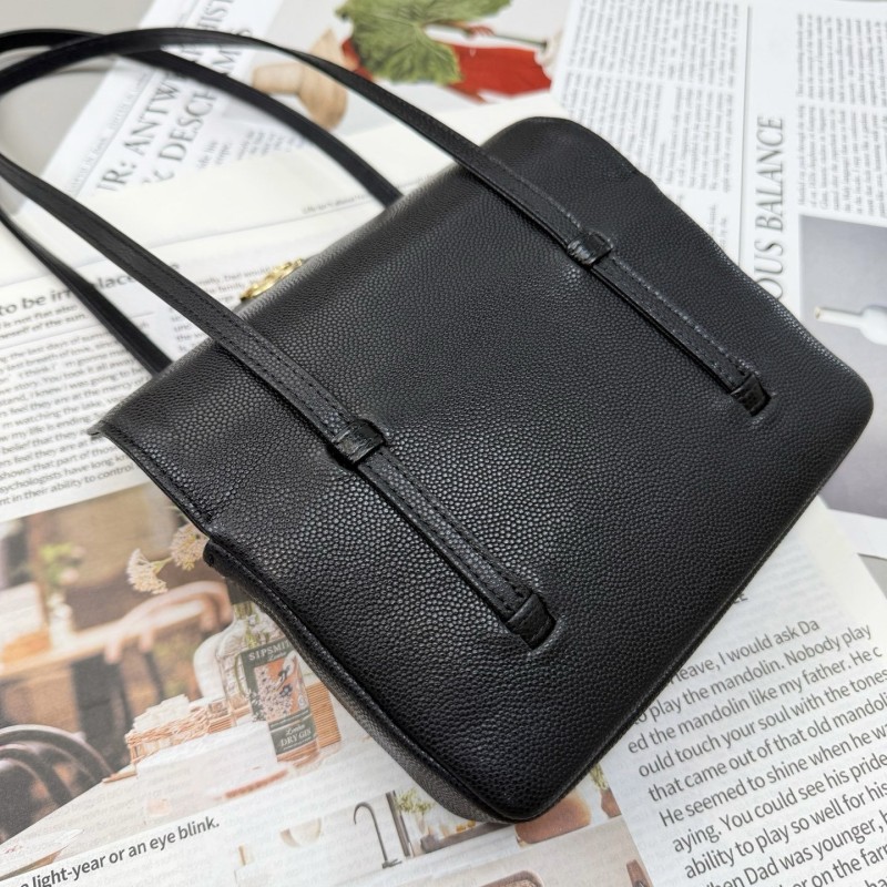 Chanel Preppy Coco 单肩包