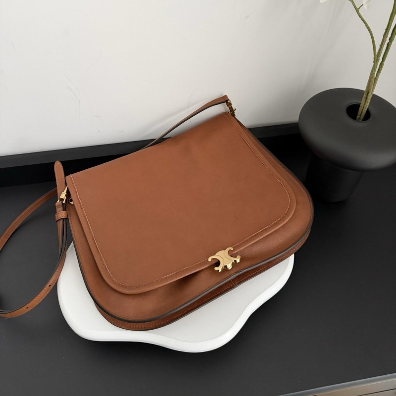 Celine Soft Triomphe Besace