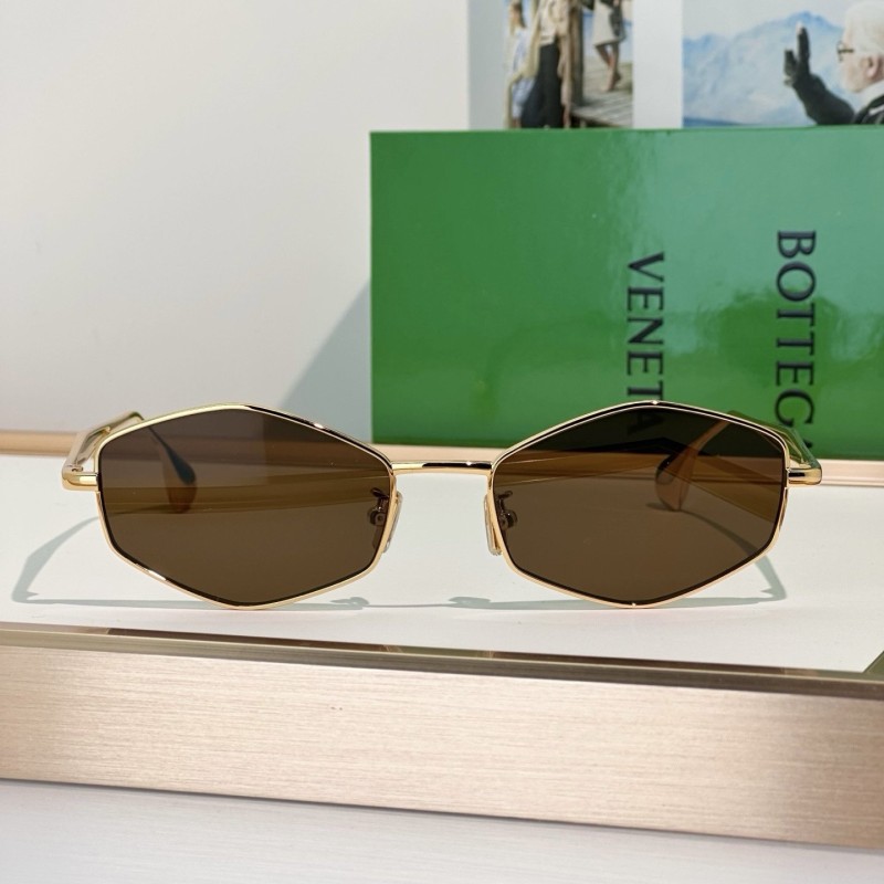 Bottega Veneta Sunglasses 