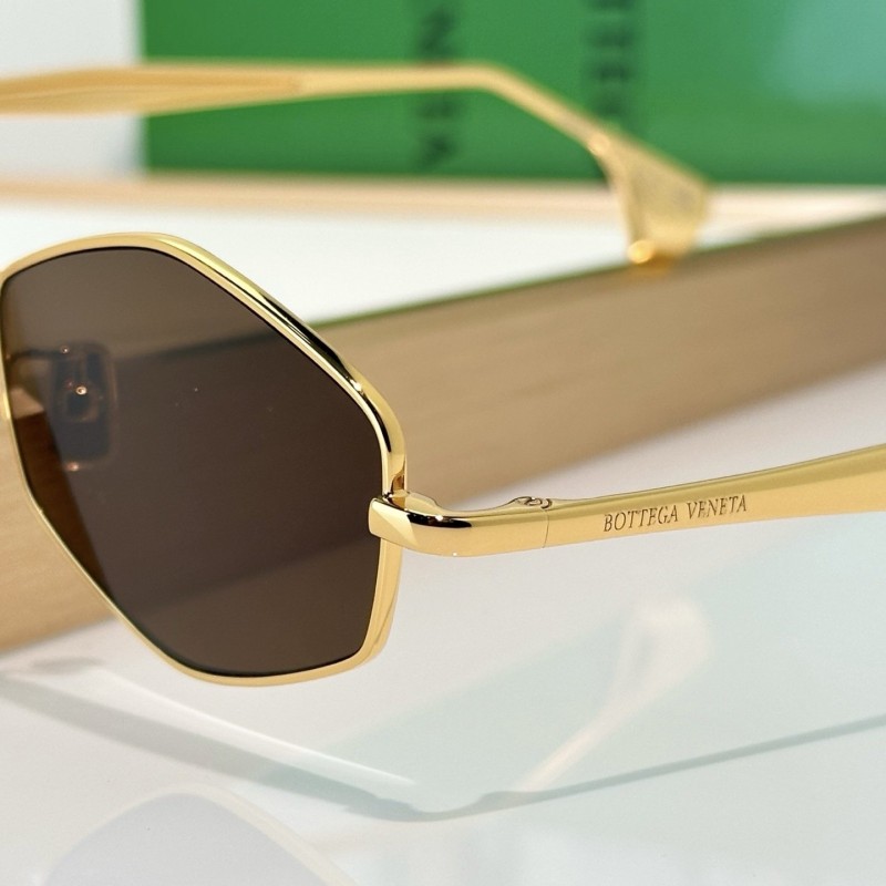Bottega Veneta Sunglasses 
