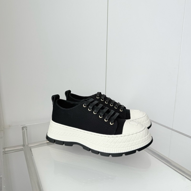 Chanel Sneakers 