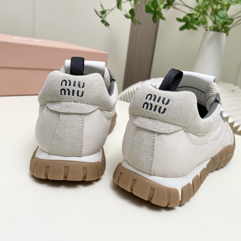 MiuMiu Sneakers 