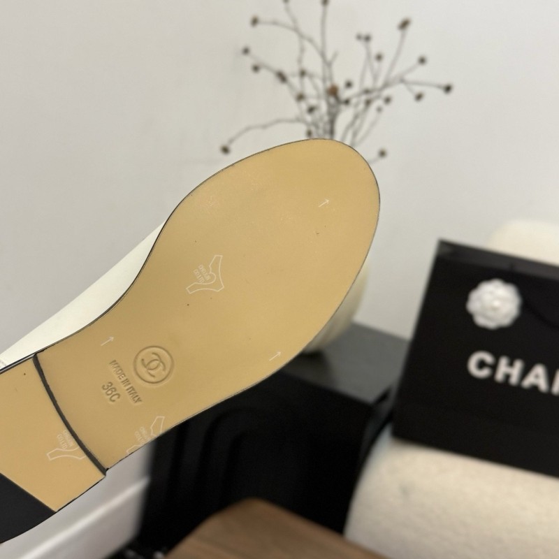 Chanel Flat