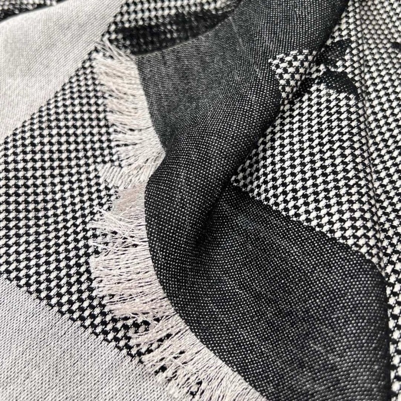 LV Shawl