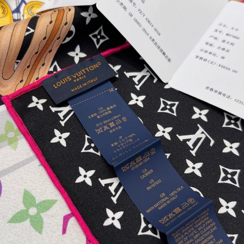 LV Scarf