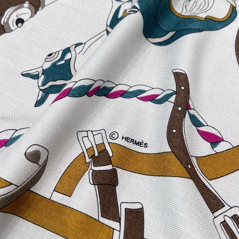 Hermes Shawl