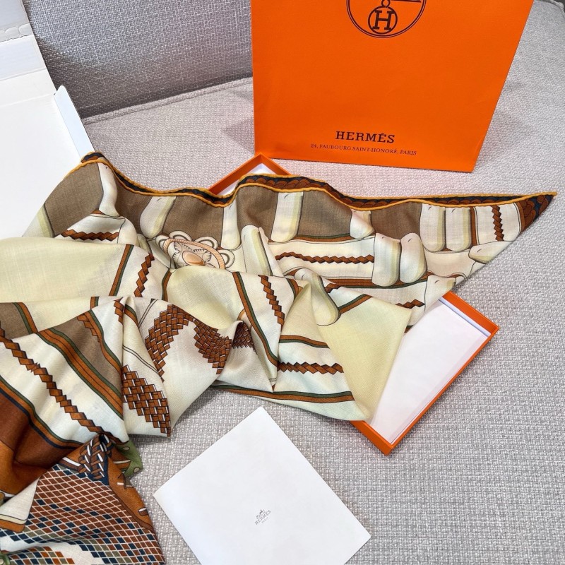 Hermes Shawl