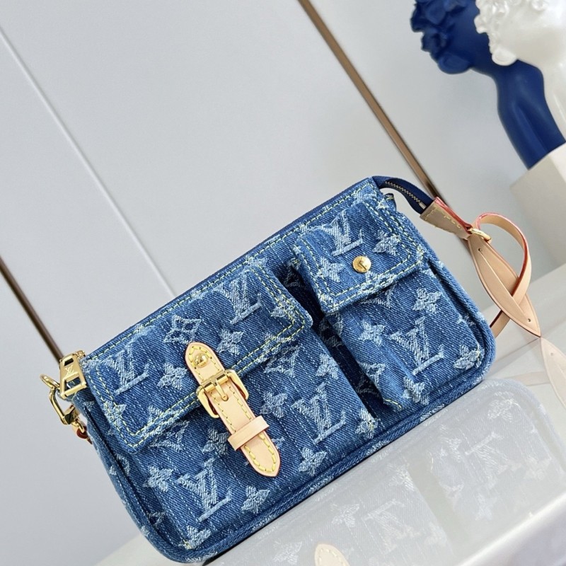 LV Pochette 