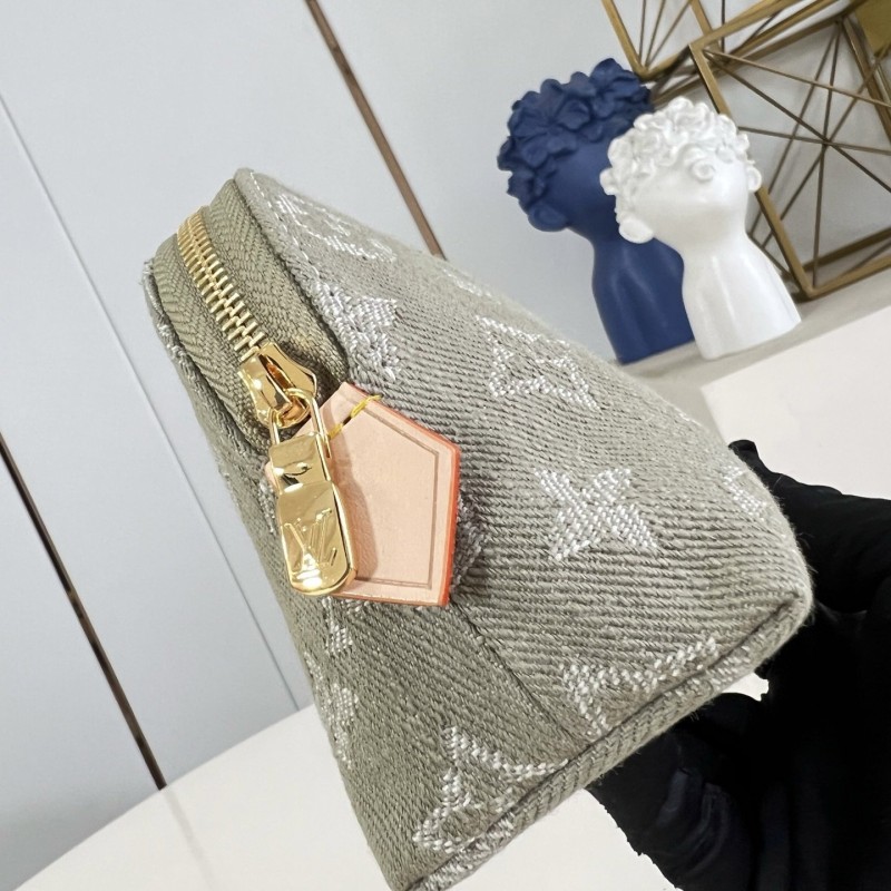 LV Pochette Cosmetique 