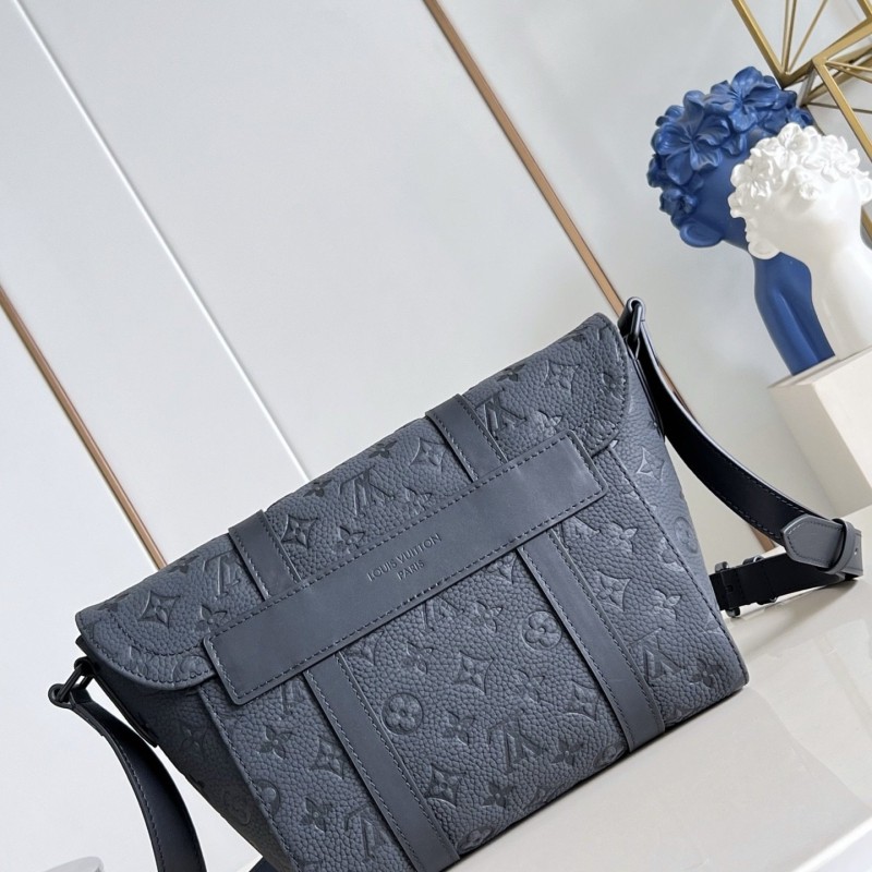 LV Christopher Messenger Bag