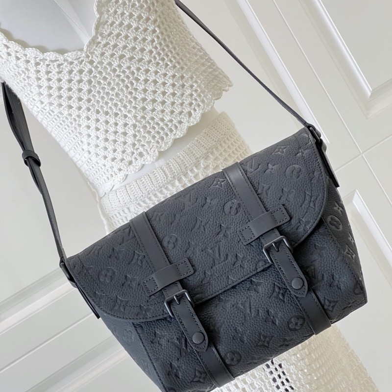 LV Christopher Messenger Bag