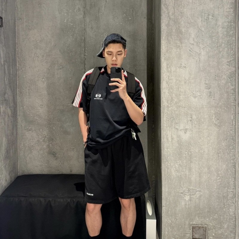 Balenciaga Unisex Tee