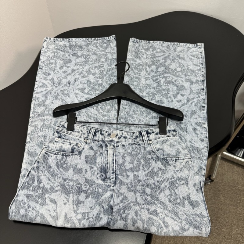 LV Jeans