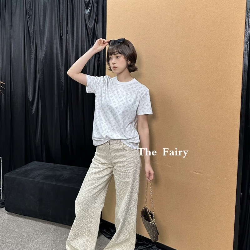 LV Tee