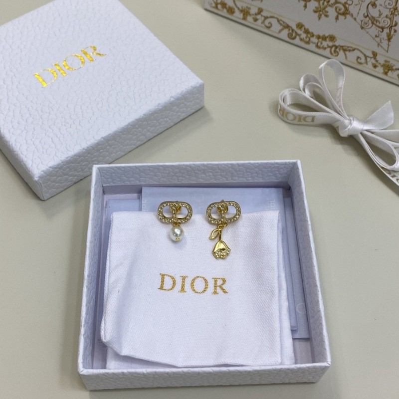 Dior Earrings 