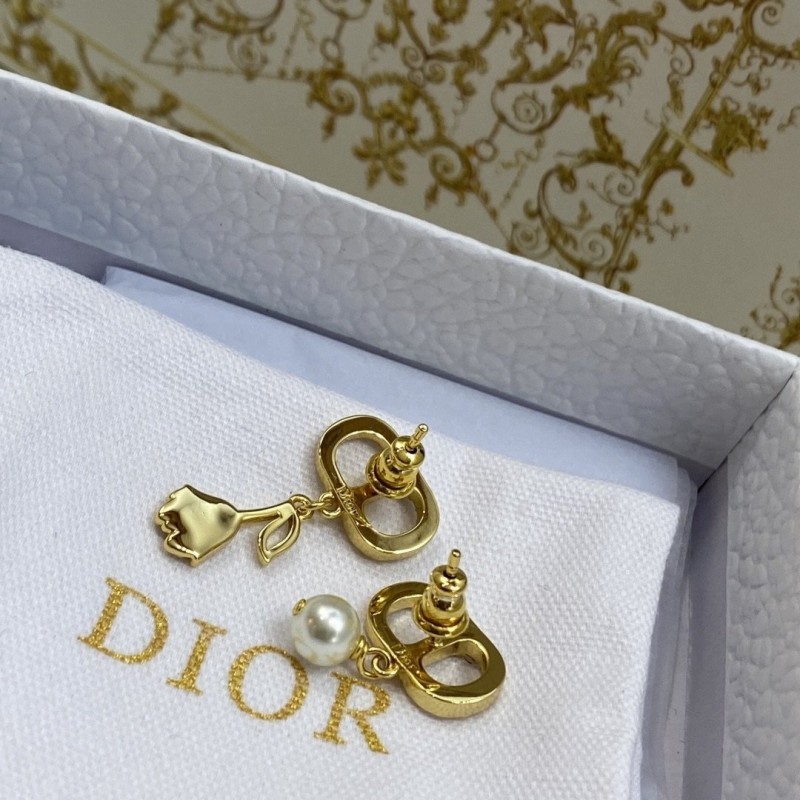 Dior Earrings 