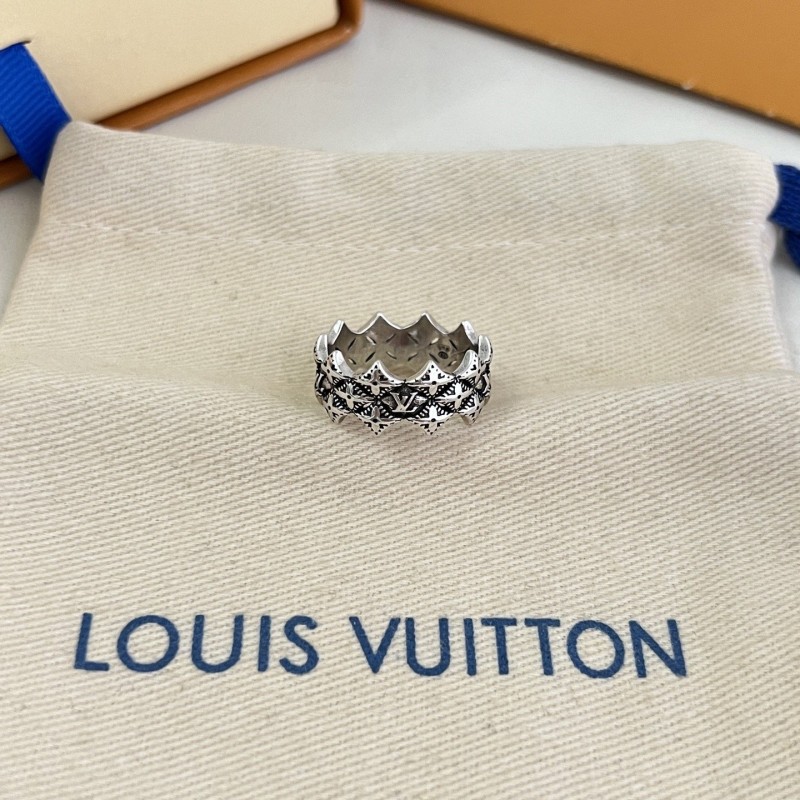 LV Ring